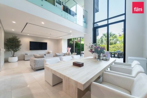 Villa in Dubai 3 bedrooms, 278.6 sq.m. № 141974 - photo 2