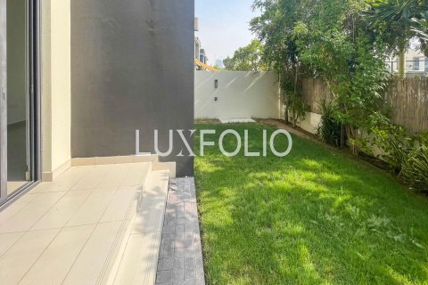 Снять в аренду таунхаус в Maple at Dubai Hills Estate, Дубай Хилс Эстейт, Дубай: 4 спальни, 201м², № 46250 - фото 26