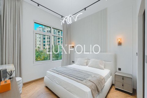 Снять в аренду квартиру в Shoreline Apartments, Пальма Джумейра, Дубай: 2 спальни, 144м², № 46248 - фото 7