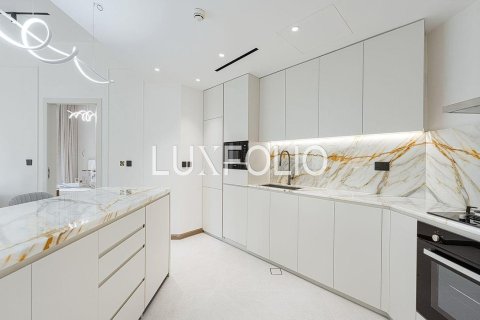 Снять в аренду квартиру в Shoreline Apartments, Пальма Джумейра, Дубай: 2 спальни, 144м², № 46248 - фото 11