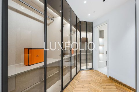 Снять в аренду квартиру в Shoreline Apartments, Пальма Джумейра, Дубай: 2 спальни, 144м², № 46248 - фото 13
