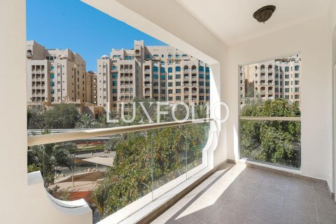 Снять в аренду квартиру в Shoreline Apartments, Пальма Джумейра, Дубай: 2 спальни, 144м², № 46248 - фото 19