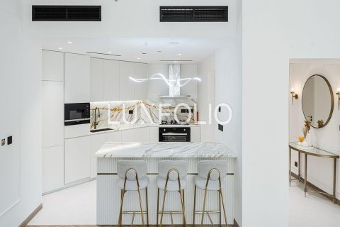 Снять в аренду квартиру в Shoreline Apartments, Пальма Джумейра, Дубай: 2 спальни, 144м², № 46248 - фото 12