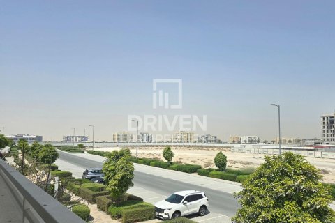Снять в аренду квартиру в The Pulse, Dubai South (Dubai World Central), Дубай: 3 спальни, 302.4м², № 128329 - фото 16
