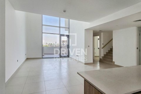 Apartment in The Pulse, Dubai South (Dubai World Central), Dubai 3 bedrooms, 302.4 sq.m. № 128329