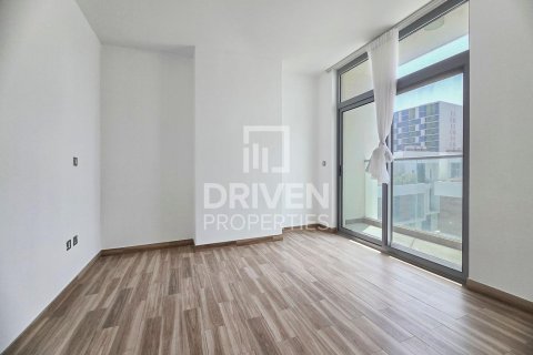 Снять в аренду квартиру в The Pulse, Dubai South (Dubai World Central), Дубай: 3 спальни, 302.4м², № 128329 - фото 2