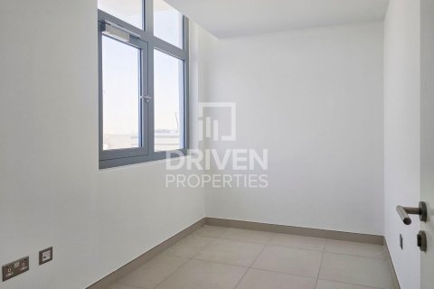 Снять в аренду квартиру в The Pulse, Dubai South (Dubai World Central), Дубай: 3 спальни, 302.4м², № 128329 - фото 7