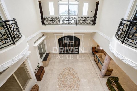 Снять в аренду виллу в Al Barsha South, Аль-Барша, Дубай: 5 спален, 678.19м², № 128340 - фото 13