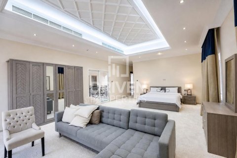 Снять в аренду виллу в Al Barsha South, Аль-Барша, Дубай: 5 спален, 678.19м², № 128340 - фото 15