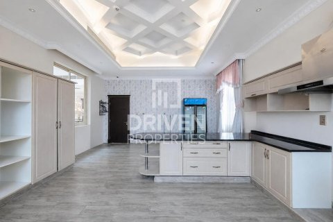 Снять в аренду виллу в Al Barsha South, Аль-Барша, Дубай: 5 спален, 678.19м², № 128340 - фото 24