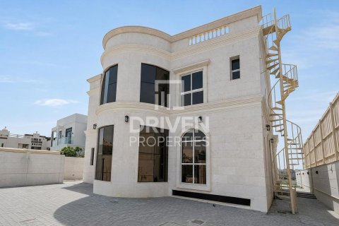 Снять в аренду виллу в Al Barsha South, Аль-Барша, Дубай: 5 спален, 678.19м², № 128340 - фото 28