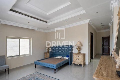 Снять в аренду виллу в Al Barsha South, Аль-Барша, Дубай: 5 спален, 678.19м², № 128340 - фото 18