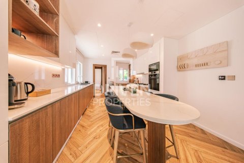 Снять в аренду виллу в Dubai Creek Golf and Yacht Club Residences, Аль-Гархуд, Дубай: 4 спальни, 3461.01м², № 128339 - фото 20