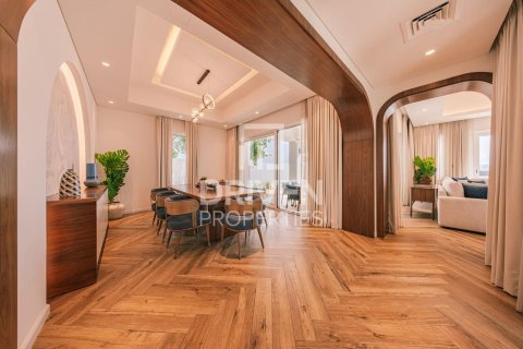 Снять в аренду виллу в Dubai Creek Golf and Yacht Club Residences, Аль-Гархуд, Дубай: 4 спальни, 3461.01м², № 128339 - фото 19