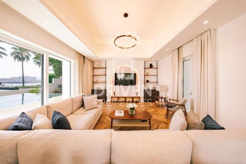 Снять в аренду виллу в Dubai Creek Golf and Yacht Club Residences, Аль-Гархуд, Дубай: 4 спальни, 3461.01м², № 128339 - фото 6