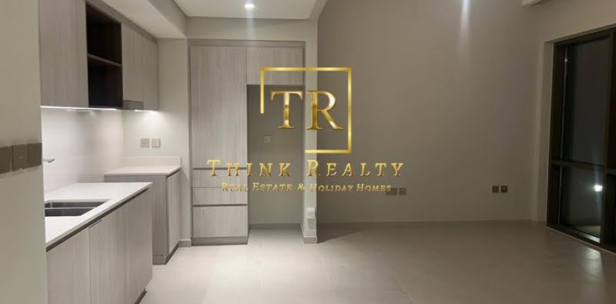 Квартира в Дубае, 2 спальни, 105м², № 4087