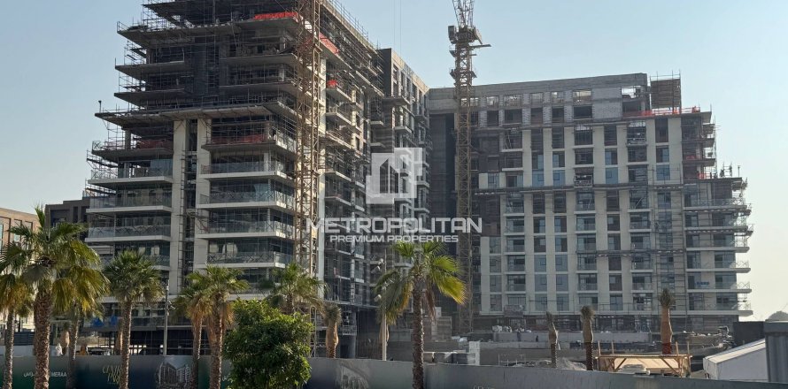 Квартира в City Walk, Дубай, 2 спальни, 111м², № 14703