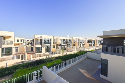 Villa à Maple 2, Dubai Hills Estate, Dubai, 5 chambres, 352.10237000 m², № 110993 - photo 11
