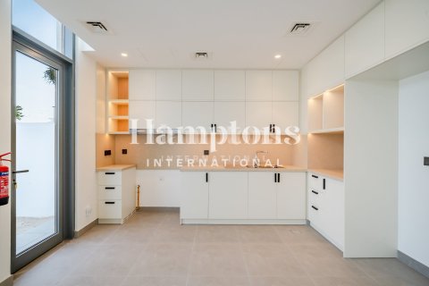 Villa à Ruba, Arabian Ranches 3, Dubai, 3 chambres, 144.83577700 m², № 110995 - photo 4
