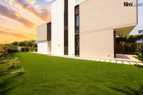 Villa in Dubai Hills Estate, Dubai 5 bedrooms, 875.5 sq.m. № 114497 - photo 10