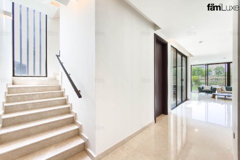 Villa in Dubai Hills Estate, Dubai 5 bedrooms, 875.5 sq.m. № 114497 - photo 12