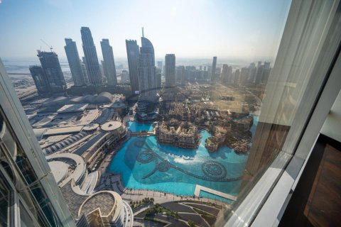 Apartment in Downtown Dubai (Downtown Burj Dubai), Dubai 2 bedrooms, 165.2 sq.m. № 7716 - photo 12