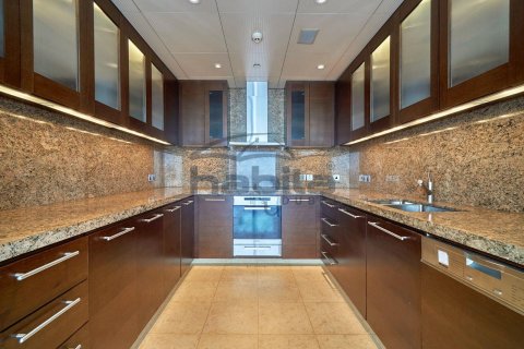 Apartment in Downtown Dubai (Downtown Burj Dubai), Dubai 2 bedrooms, 165.2 sq.m. № 7716 - photo 8