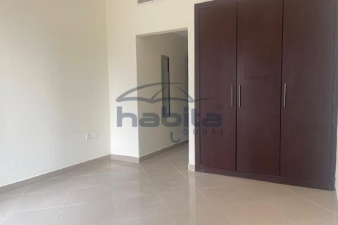 Apartamento en Jumeirah Lake Towers, Dubai, 2 dormitorios, 121.3 m², № 7715 - foto 10