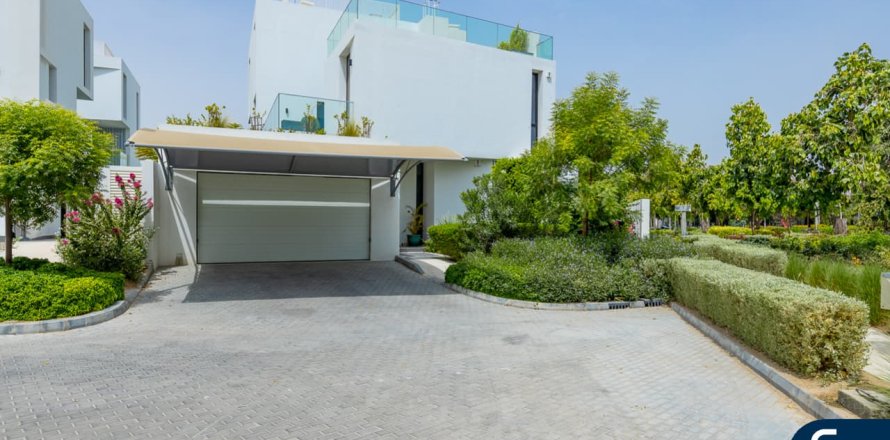Villa in Al Barari, Dubai 5 bedrooms, 616 sq.m. № 91342