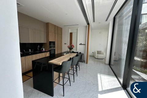 Villa in Al Barari, Dubai 5 bedrooms, 616 sq.m. № 91342 - photo 5