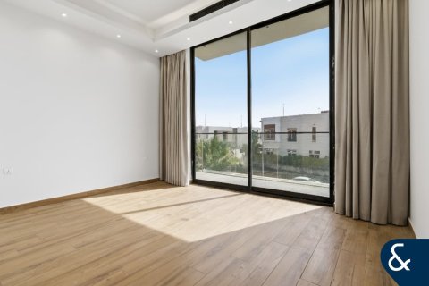 Villa in Jumeirah Village Triangle, Dubai 5 bedrooms, 469 sq.m. № 91335 - photo 17