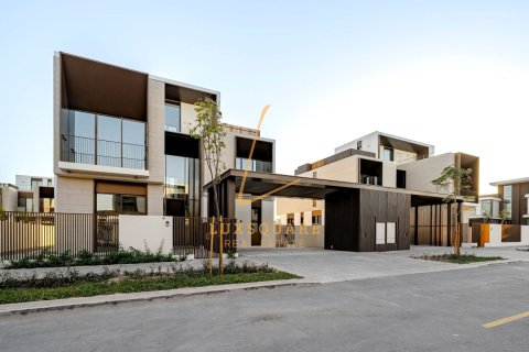 Villa in Dubai Hills Estate, Dubai 5 bedrooms, 731 sq.m. № 113431