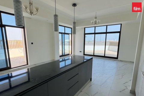 Villa in Dubai 4 bedrooms, 288 sq.m. № 137580