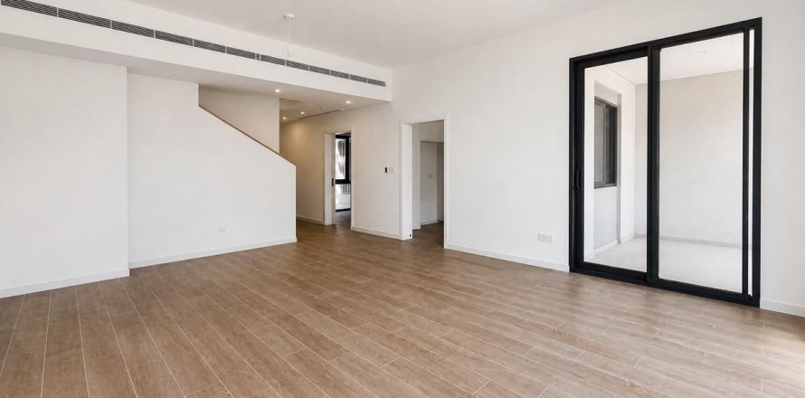 Adosado en Jebel Ali, Dubai, 4 dormitorios, 254.7 m², № 137581