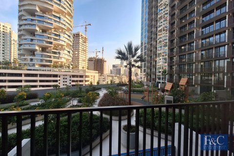 Apartamento en Jumeirah Village Circle, Dubai, 1 dormitorio, 82 m², № 103869 - foto 2