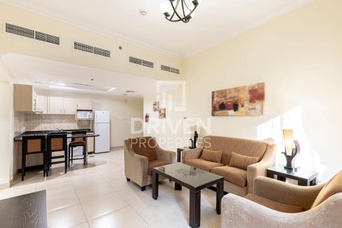 Снять в аренду квартиру в Al Barsha 1, Аль-Барша, Дубай: 2 спальни, 120.03м², № 127870 - фото 4