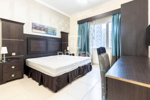 Снять в аренду квартиру в Al Barsha 1, Аль-Барша, Дубай: 2 спальни, 120.03м², № 127870 - фото 5