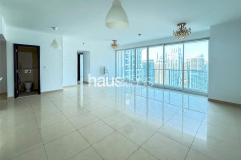 Apartment in Jumeirah Lake Towers, Dubai 2 bedrooms, 141 sq.m. № 43558