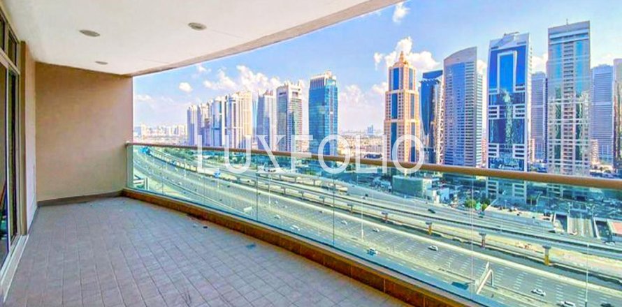 Квартира в Дубай Марине, Дубай, 3 спальни, 245м², № 45461