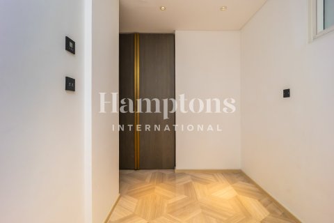 Penthouse in FIVE Palm Jumeirah, Palm Jumeirah, Dubai 4 bedrooms, 545.27000372 sq.m. № 111970 - photo 28