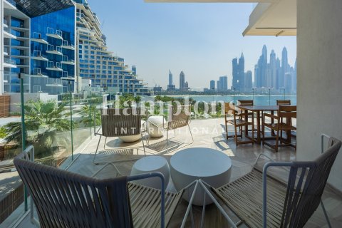 Penthouse in FIVE Palm Jumeirah, Palm Jumeirah, Dubai 4 bedrooms, 545.27000372 sq.m. № 111970 - photo 3