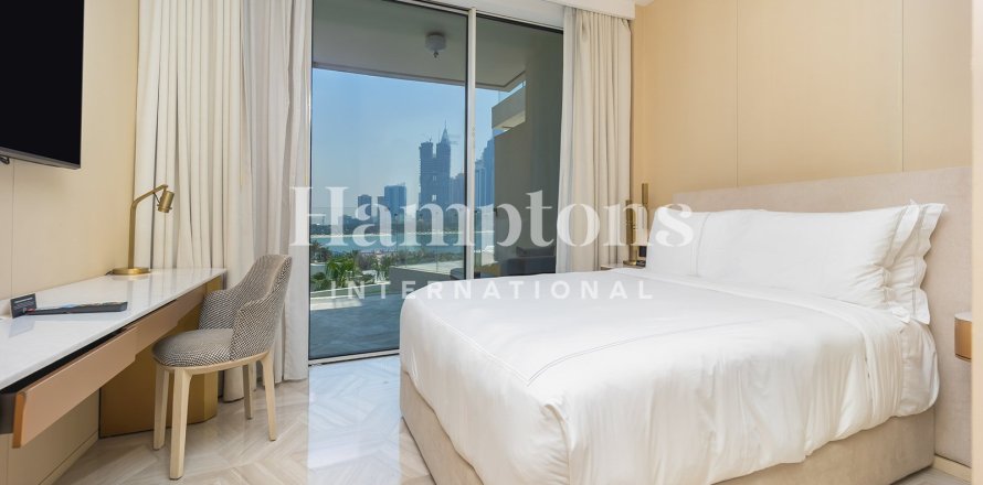 Penthouse in FIVE Palm Jumeirah, Palm Jumeirah, Dubai 4 bedrooms, 545.27 sq.m. № 111970