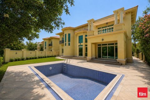 Villa in Jumeirah Islands, Dubai 4 bedrooms, 989.1 sq.m. № 111829 - photo 14