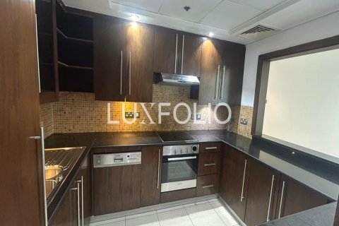 Снять в аренду квартиру в Mohammad Bin Rashid Boulevard, Даунтаун Дубай (Даунтаун Бурдж Дубай), Дубай: 2 спальни, 152м², № 45303 - фото 8