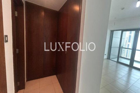 Снять в аренду квартиру в Mohammad Bin Rashid Boulevard, Даунтаун Дубай (Даунтаун Бурдж Дубай), Дубай: 2 спальни, 152м², № 45303 - фото 12