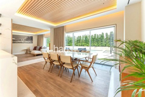 Villa in The Lakes, Dubai 4 bedrooms, 315 sq.m. № 44025
