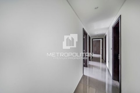 Apartment in Merano Tower, Business Bay, Dubai 3 bedrooms, 135 sq.m. № 4261 - photo 15