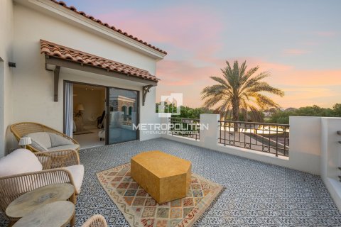 Villa in Fire, Jumeirah Golf Estates, Dubai 5 bedrooms, 881 sq.m. № 73581 - photo 13