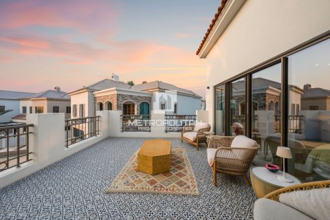 Villa in Fire, Jumeirah Golf Estates, Dubai 5 bedrooms, 881 sq.m. № 73581 - photo 12