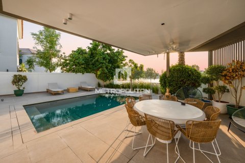 Villa in Fire, Jumeirah Golf Estates, Dubai 5 bedrooms, 881 sq.m. № 73581 - photo 18